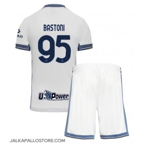 Inter Milan Alessandro Bastoni #95 Vieraspaita Lapsille 2024-25 Lyhythihainen (+ shortsit)